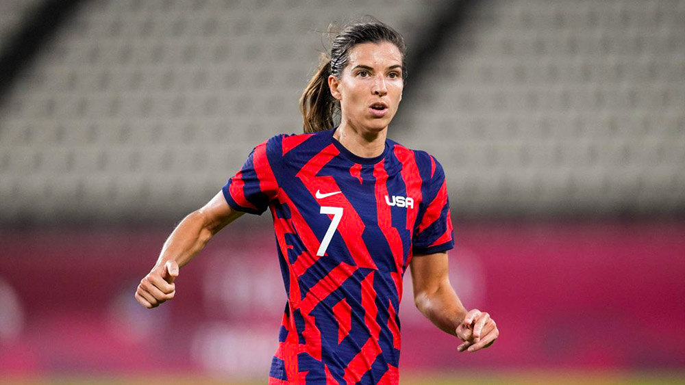 Tobin Heath woman soccer highest paid player